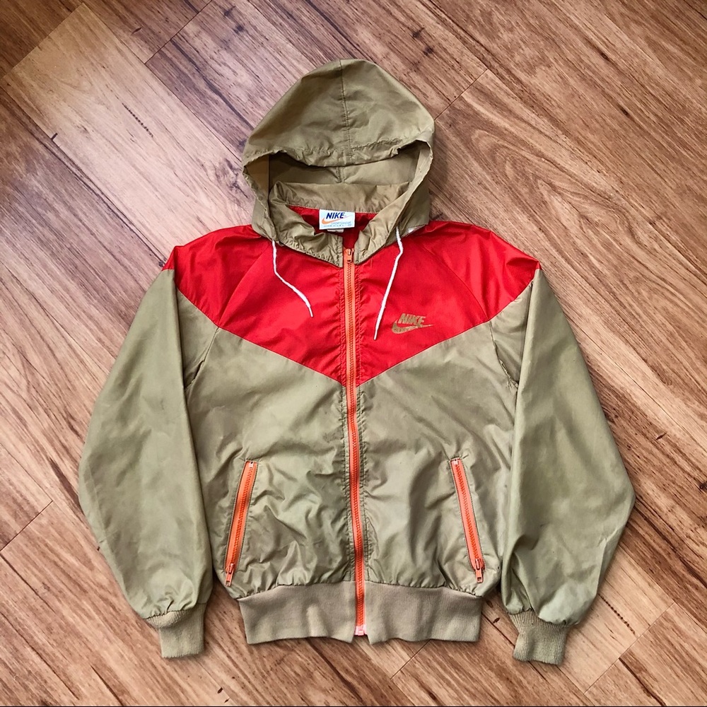 *SOLD* NIKE | Vintage 70s Windbreaker (M) (Fits More Like a Small)